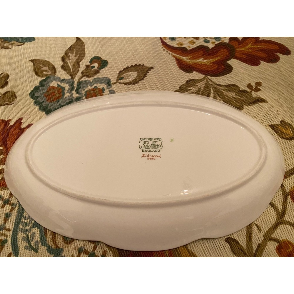Shelley Creamer and Oval Tray Hibiscus Pattern Dainty Shape 1940s - Beautiful - Picture 3 of 8